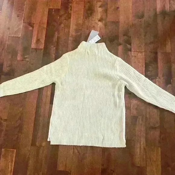 Women's Cream Turtleneck Sweater - Picture 3 of 5